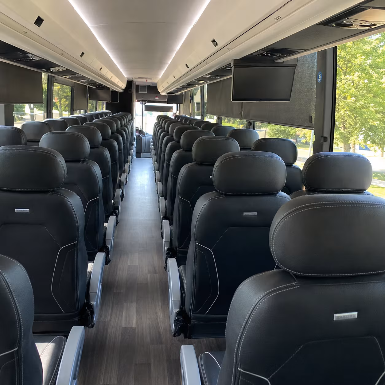 private charter buses for layovers in fort worth